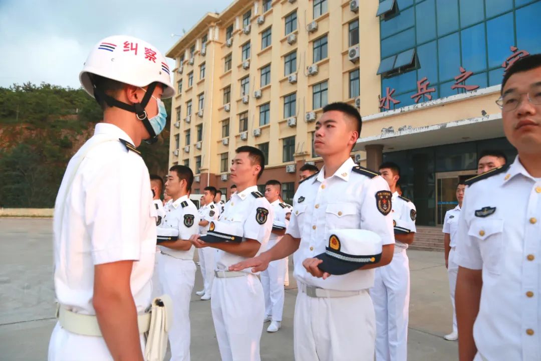 风采赓续红色基因,砥砺初心使命引导大家牢记人民海军的光辉历程培训