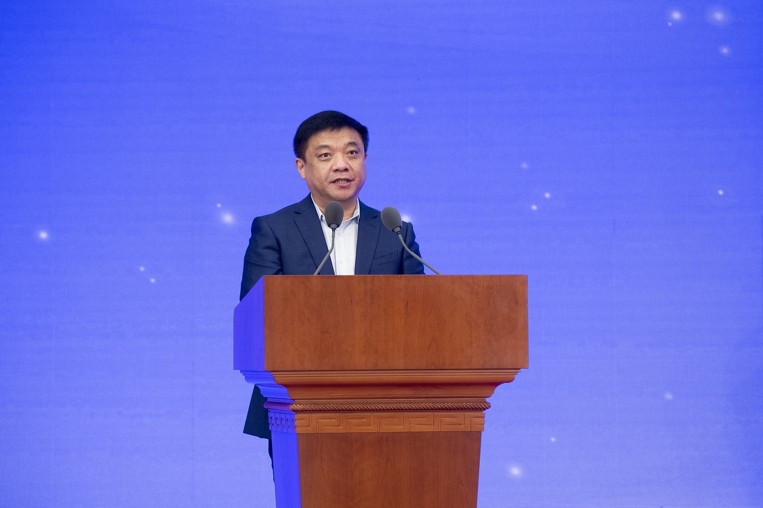 央视融媒体产业投资基金在上海成立