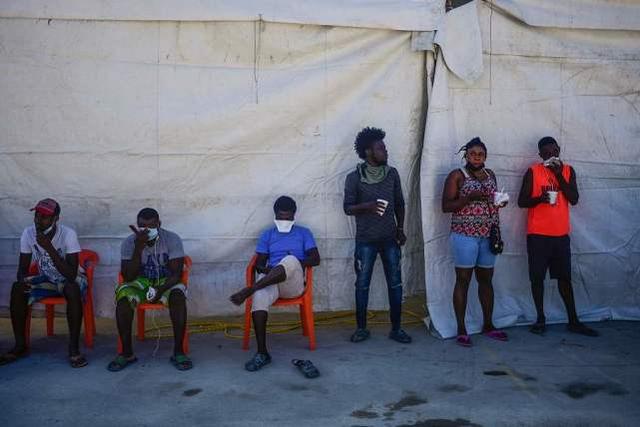 美墨边境的海地移民 图源：人民视觉