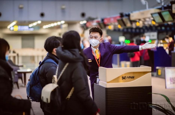 海航全力备战"十一"长假 确保旅客顺畅出行