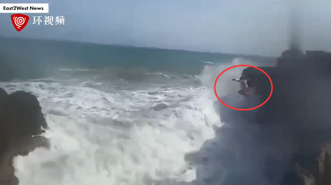 西班牙男健身教练跳海救女同事二人不幸双双身亡