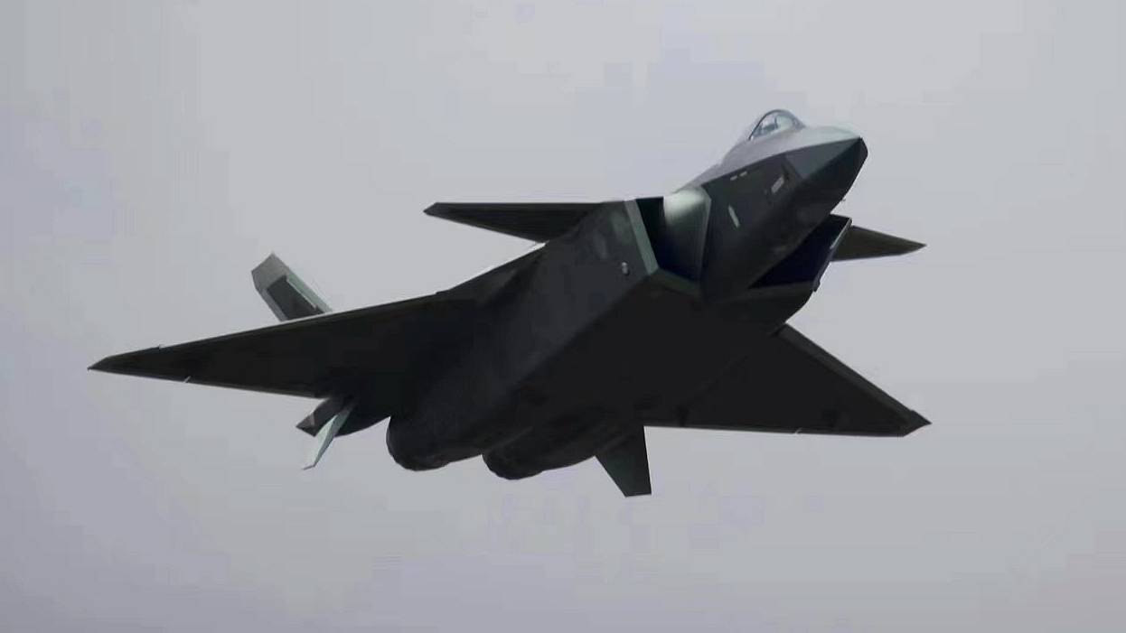 2021珠海航展今开幕换装国产发动机的改进型歼20来了