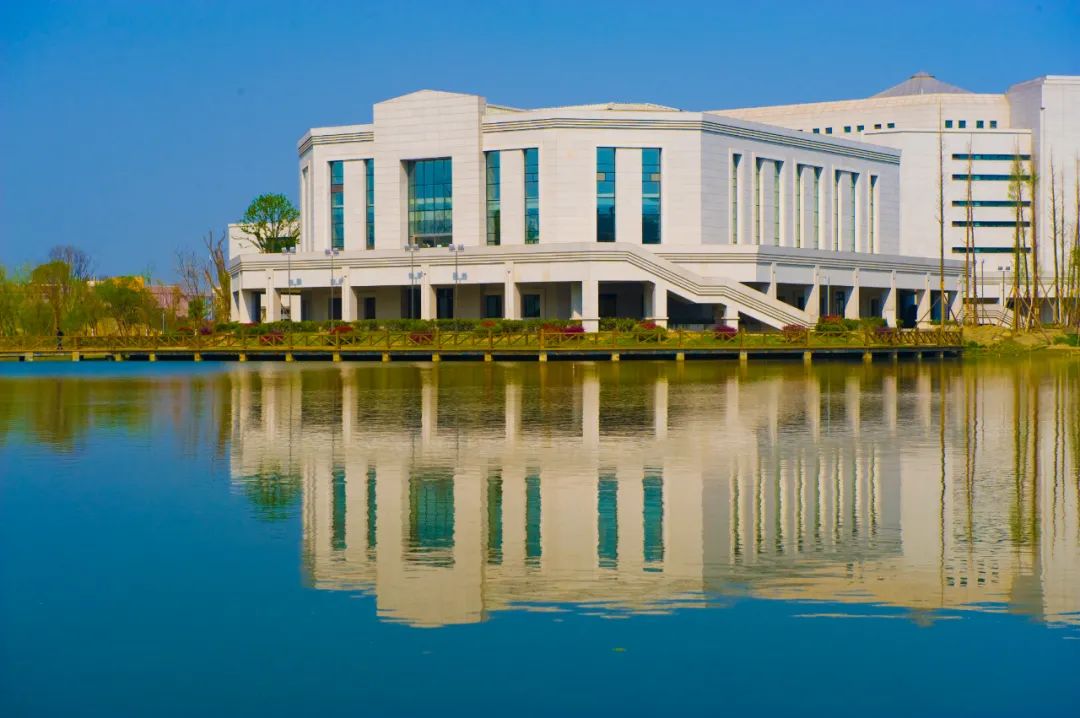 电子科技大学|大学生|成都市_新浪新闻