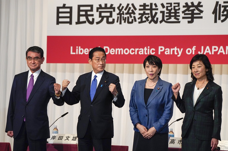 日本自民党总裁选举即将进行投票、开票