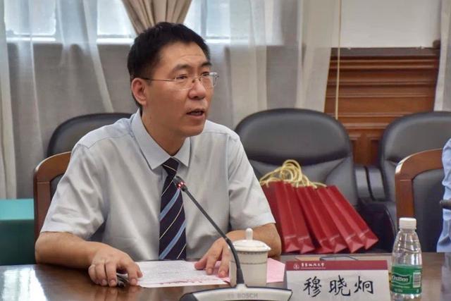 华东政法大学与光明中学签署涉外法治人才一体化培养项目