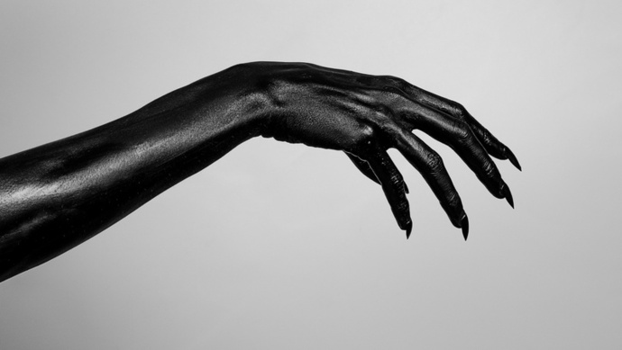 为诬蔑中国美国不惜将黑手伸向他们