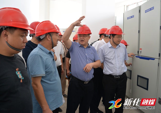 新化新闻网讯(记者 邹畅宁 刘文)10月3日,县委书记李铁雄到县二水厂