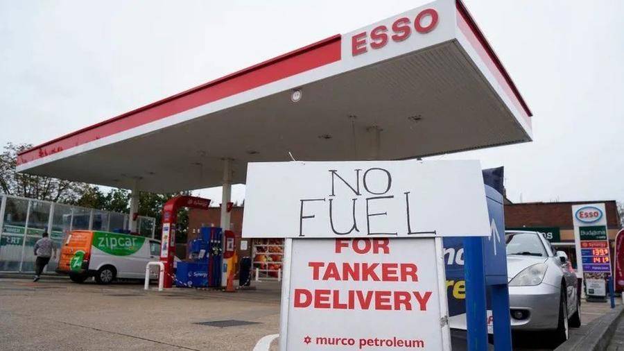 燃料售罄的加油站 图源：央视