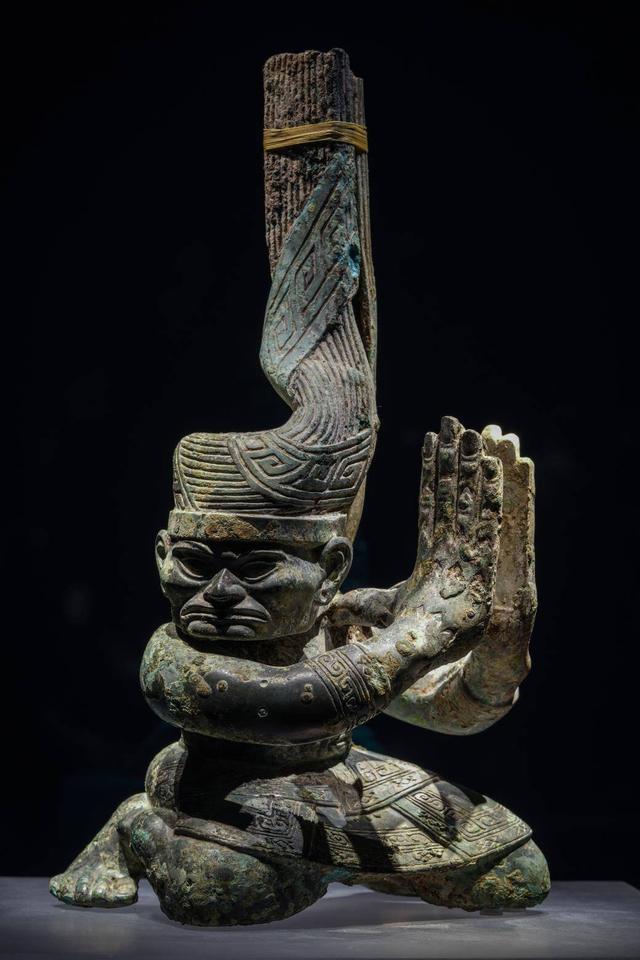 三星堆新出土的文物藏在川博青铜文明特展里国庆荐展
