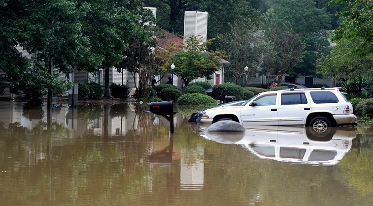 美国亚拉巴马州发生特大洪水 致4人死亡
