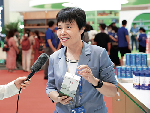 中石化易捷销售有限公司党委书记,董事长叶慧青