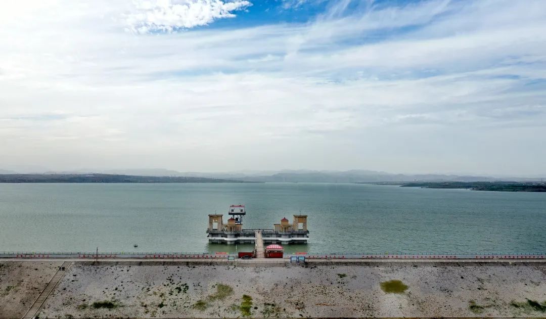 15230米岳城水库水位创历史新高最大限度减轻下游防洪压力