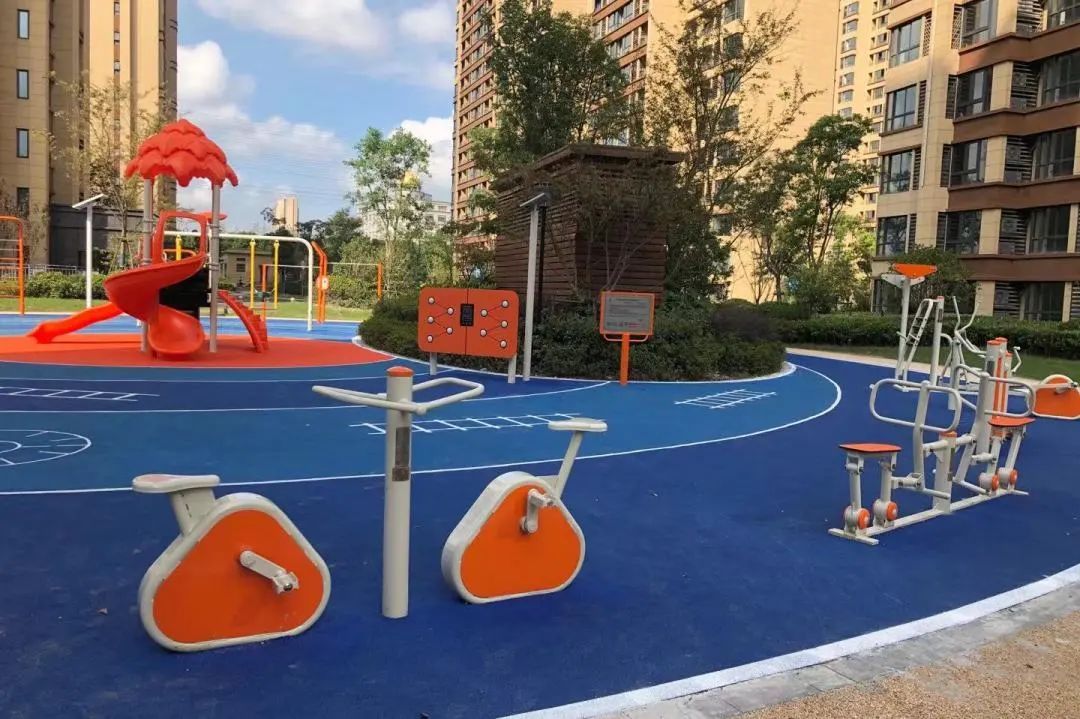 社区健身又有新去处金海街道这2个小区新建市民益智健身点
