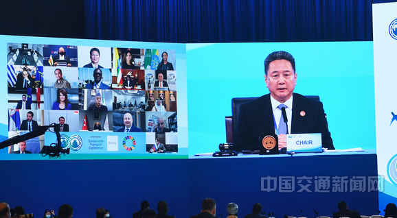 李小鹏在第二届联合国全球可持续交通大会部长论坛上作主题发言