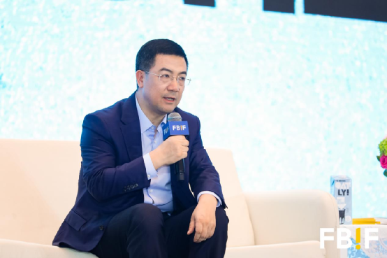 张春,oatly噢麦力亚洲区总裁"要想品类和品牌起来,必须要做品类.