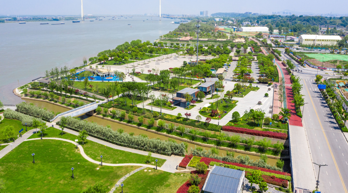 滨江公园一期二期景观衔接