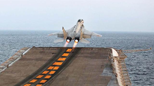 法国又瞄上印度海军舰载机订单或派阵风m赴印展示滑跃起飞能力