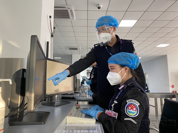 首都机场安保公司郭晓松脚踏实地诠释责任