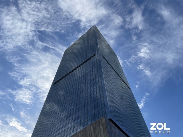 iPhone12逆光主摄样张