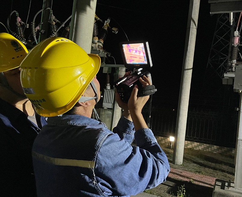 光明夜行人濉溪电力保供站内红外测温
