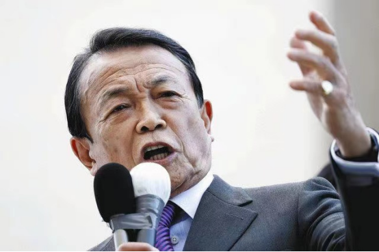 麻生太郎25日在北海道小樽市发表演讲