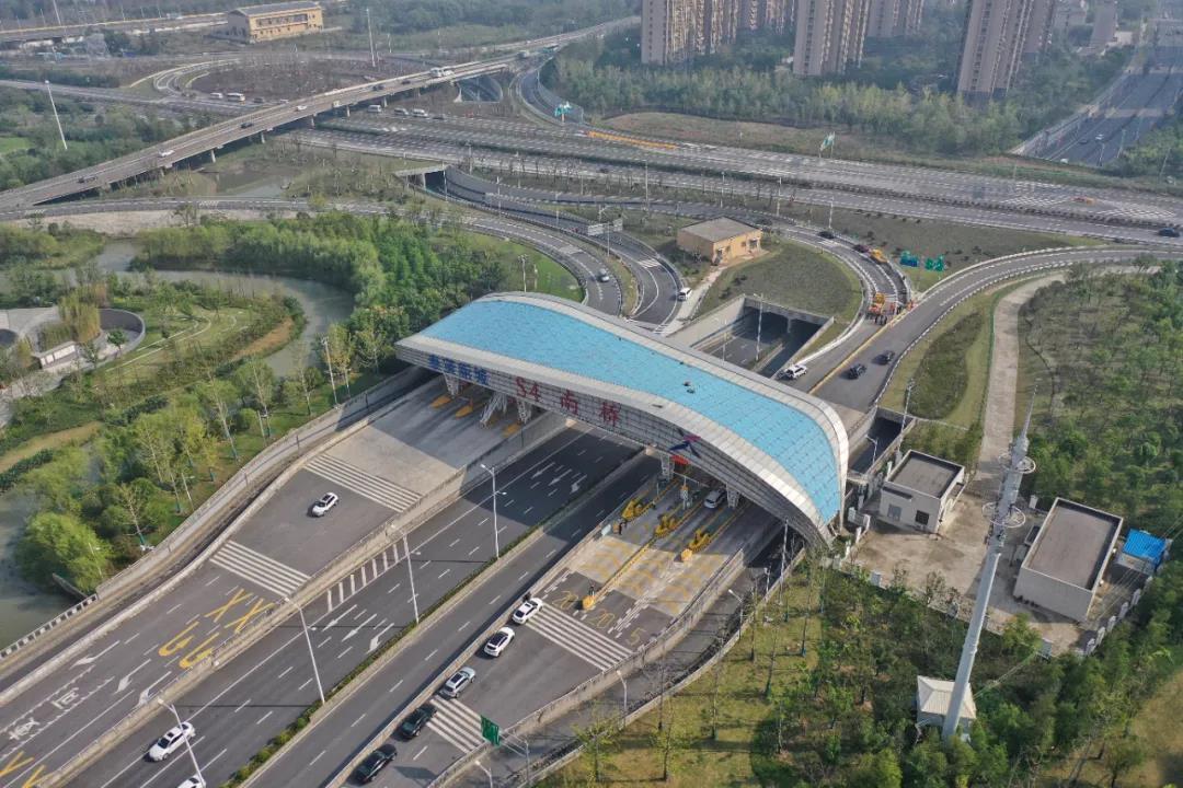 s4沪金高速南桥西出入口全面开通