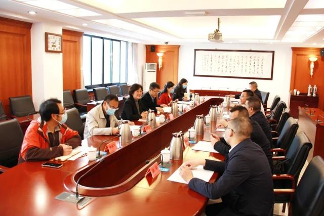 吕彩霞会见中共重庆市酉阳自治县委副书记,县长杨通胜