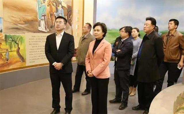 内蒙古呼和浩特市托克托县委书记李春燕,县委副书记,政府代县长高正