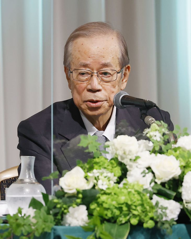 福田康夫(图自日本产经新闻)