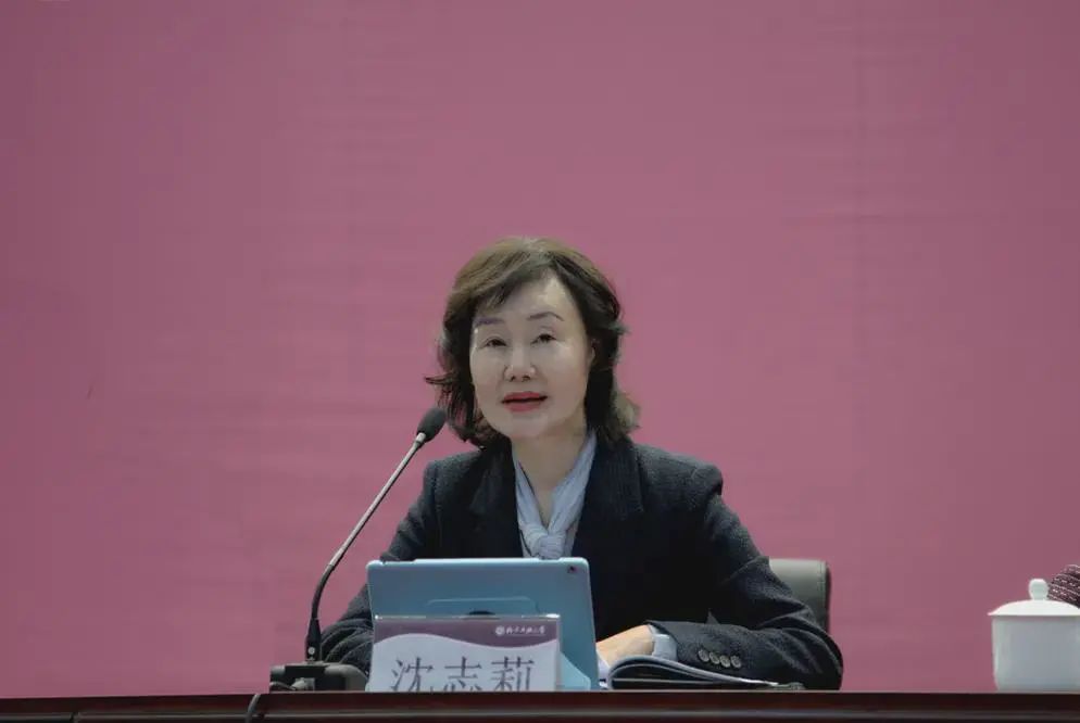 高利转贷美容腐败福建省公安厅原副厅长章丽婕被公诉