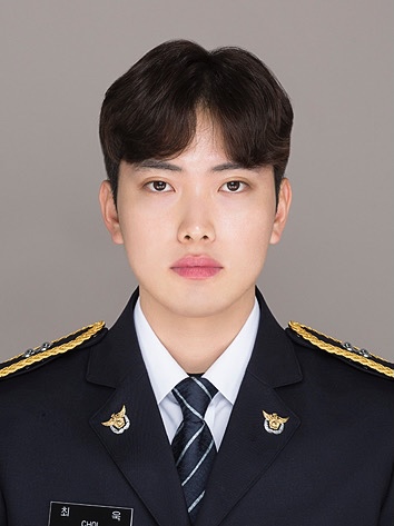 韩国警察靠流利汉语3次救下中国女子网友人好颜值还高