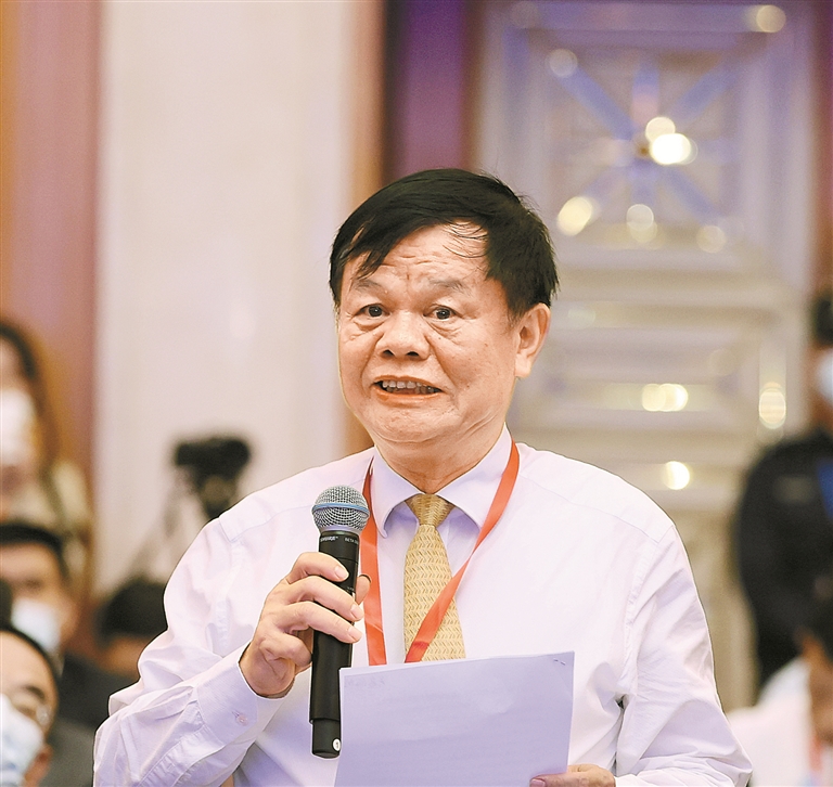企业家与深圳市领导座谈话发展企业与城市最好的关系是彼此成就