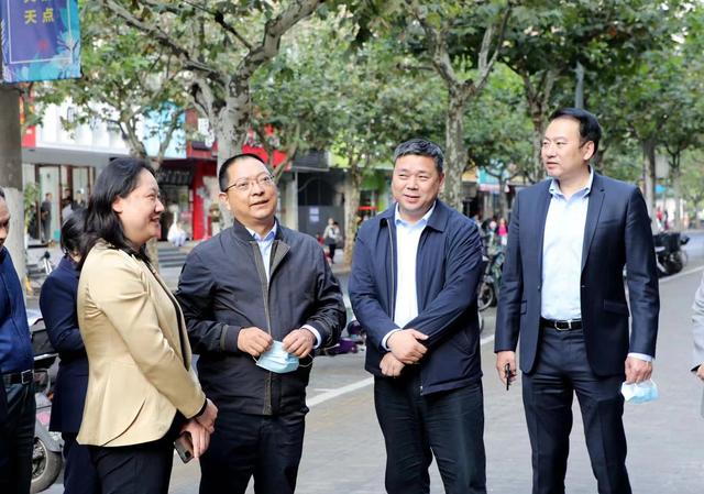 坚持问题导向补齐短板弱项肖文高实地检查指导创城迎检工作