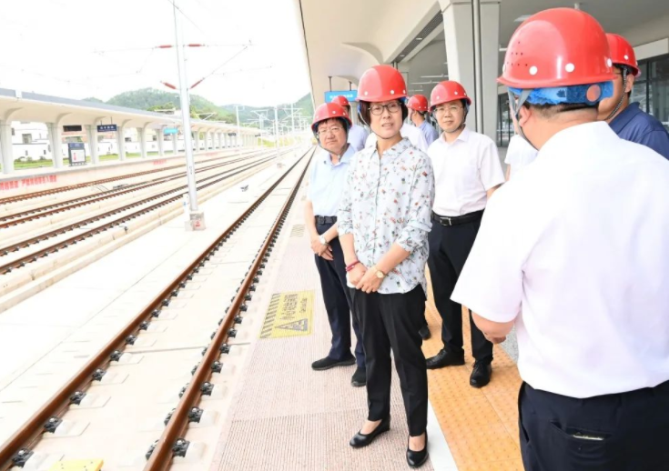 江西赣州设市以来唯一女市委书记吴忠琼年内二次履新