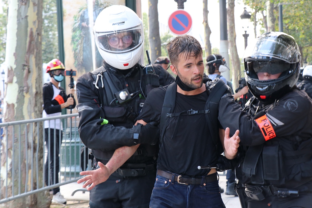 世卫称欧洲再度成为疫情震中至明年初或新增50万死亡病例