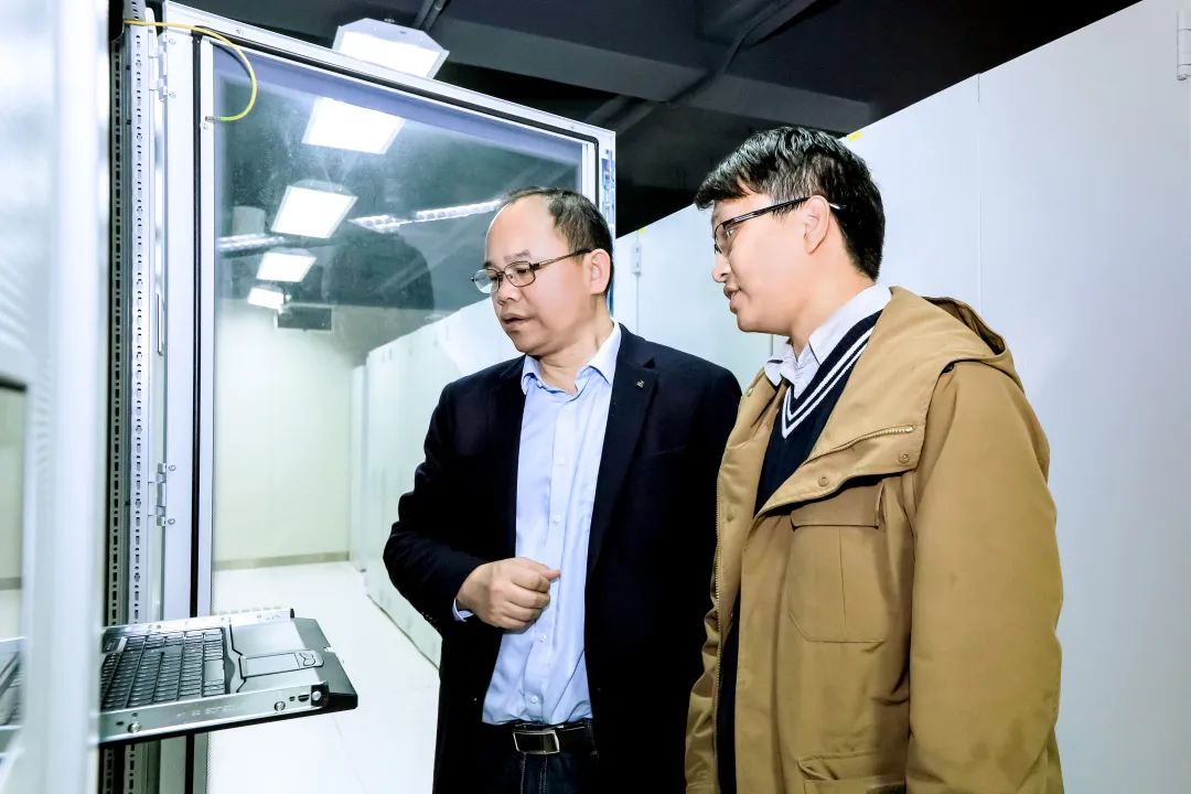 《科学》| 中国科大李微雪教授团队建立纳米催化剂抗烧结稳定性理论(含视频)|相互作用|动力学_手机新浪网
