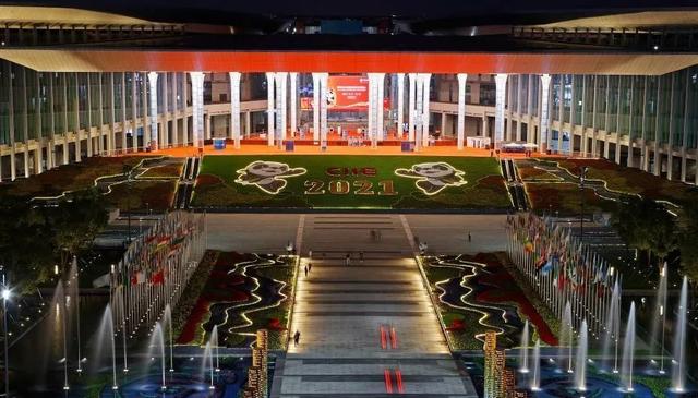 区领导带队开展进博会核心区夜间巡查 进博会 新浪财经 新浪网