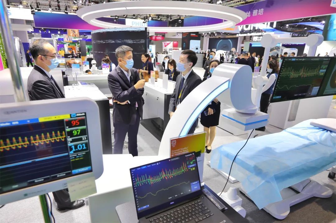 进博的热度上海的温度首秀成首发一批进博会医疗器械受追捧