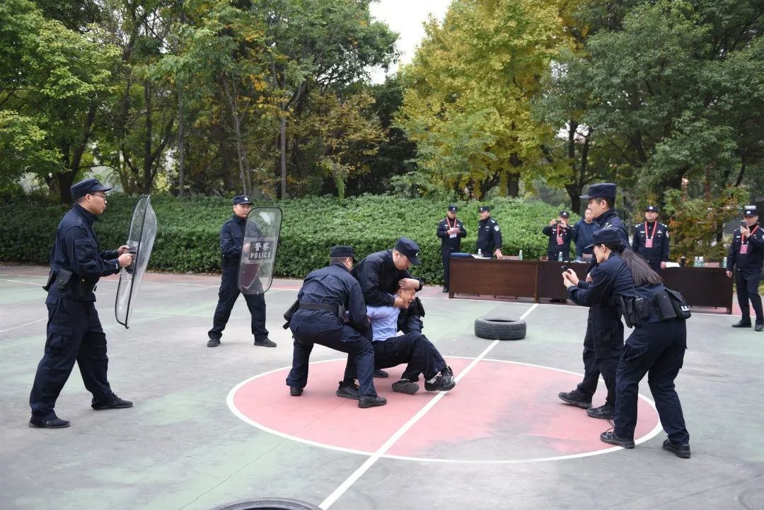 睢宁法院法警实战化考核,全员过关!