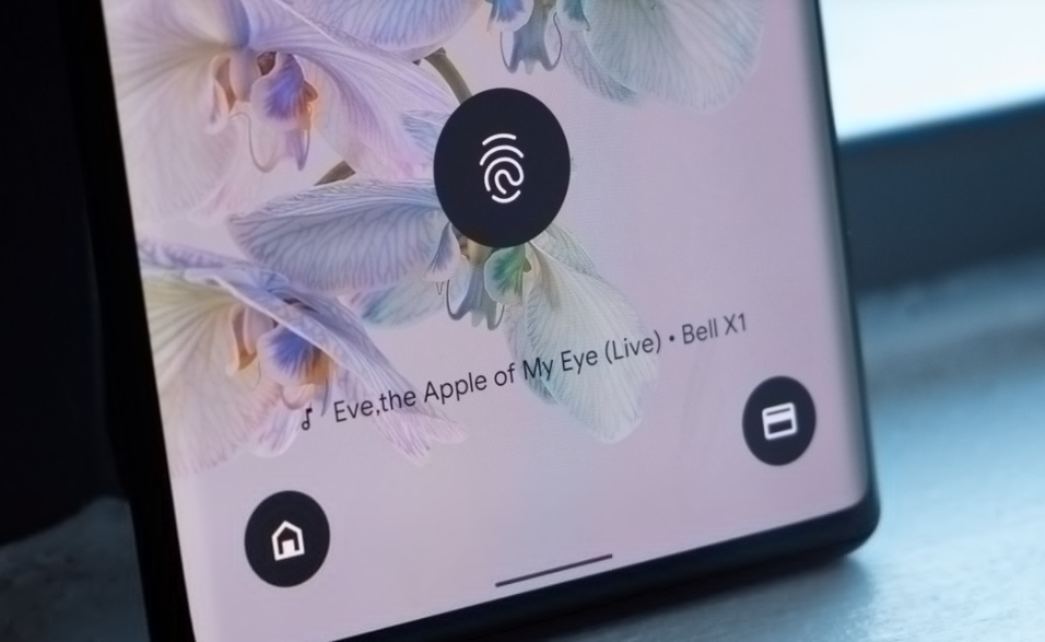 谷歌解释为什么Pixel 6/Pro的屏下指纹识别慢：采用增强的安全算法
