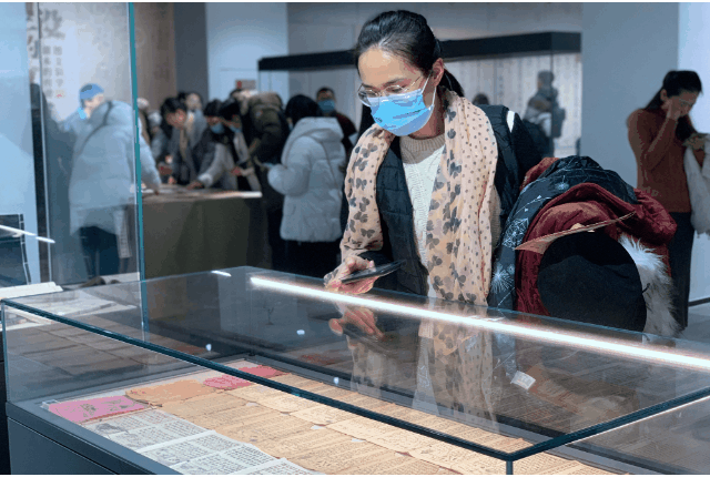 ▲“湮没的故事：图文识字课本的传奇”第五届教育影像展