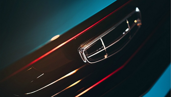 对决比亚迪 吉利汽车不想“单押”宁德时代