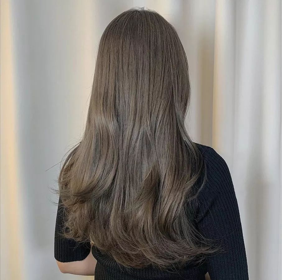 染了个亚麻色,效果不输发廊,发质竟然也变好了_新浪财经_新浪网