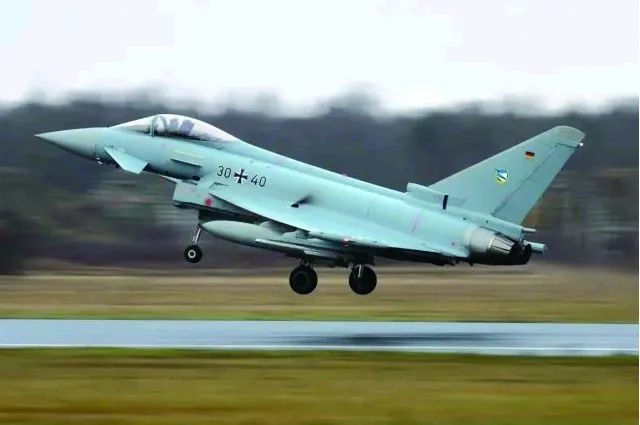 德国空军计划派遣6架“台风”战斗机