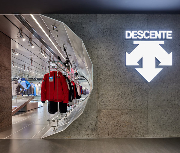 dkl迪桑特动力实验室全球体验中心精准登陆北京三里屯新商圈