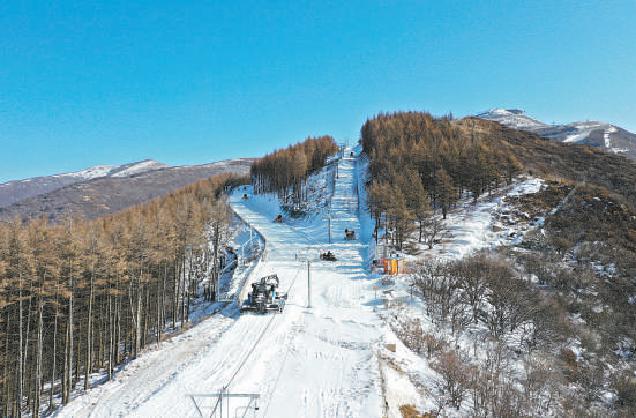 北京冬奥会雪山图片图片