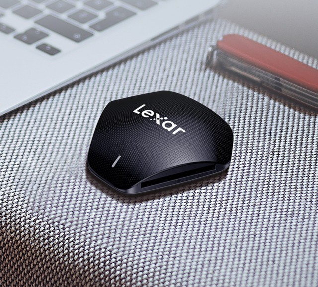 不求最贵但求最好 摄影新手必买配件推荐