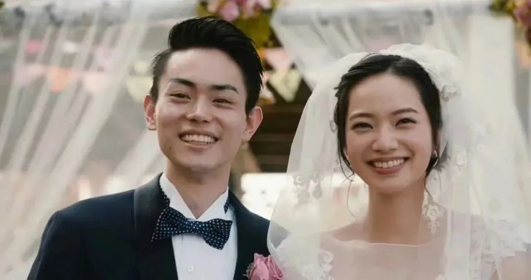 菅田将晖x小松菜奈结婚 溺水小刀 的另一个完美结局 菅田将晖 新浪财经 新浪网