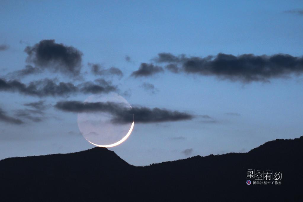 月食发生时月亮为何会羞红了脸