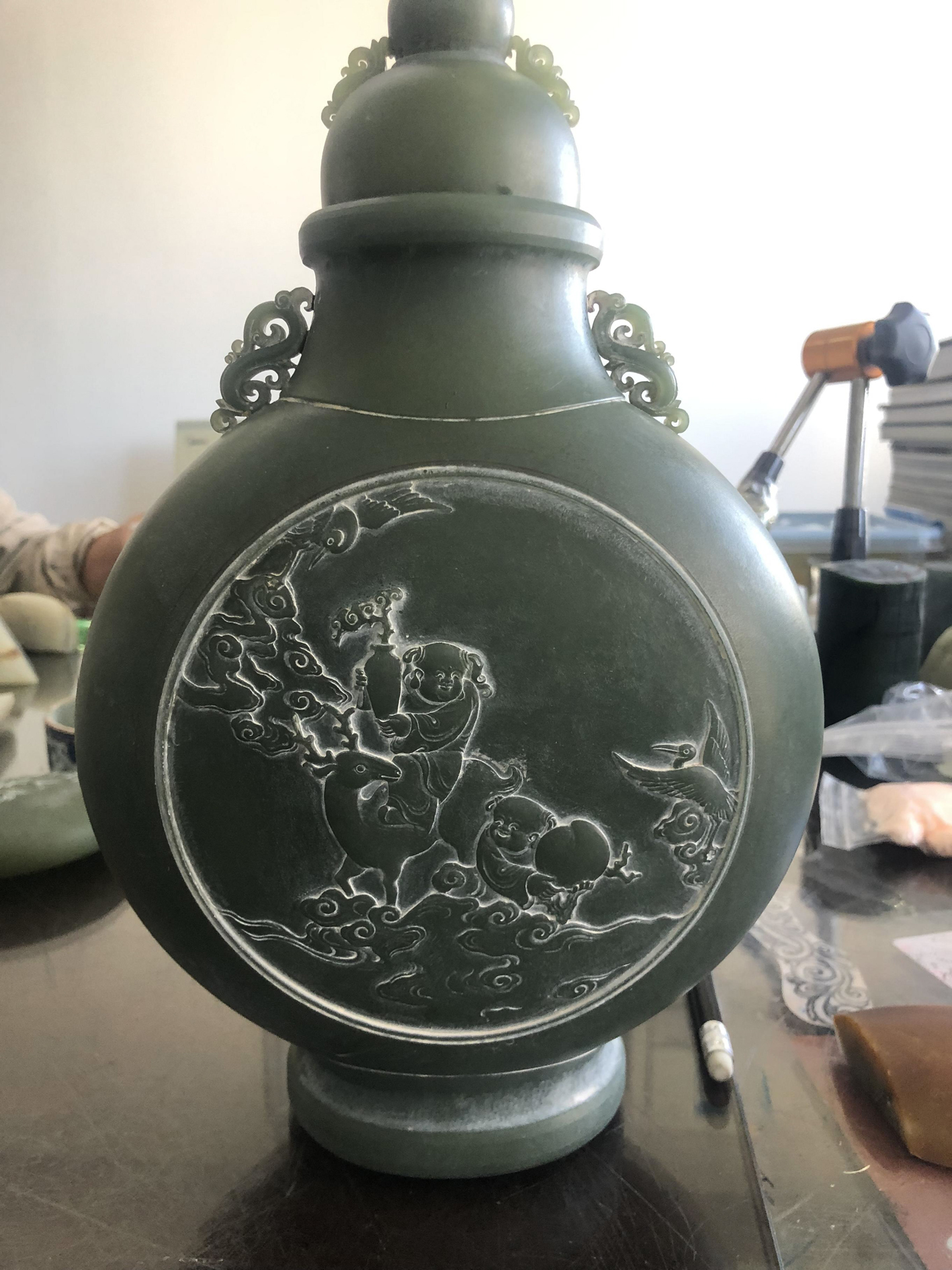 瓶中琢链 扬州玉雕大师再现绝活|玉石_新浪财经_新浪网